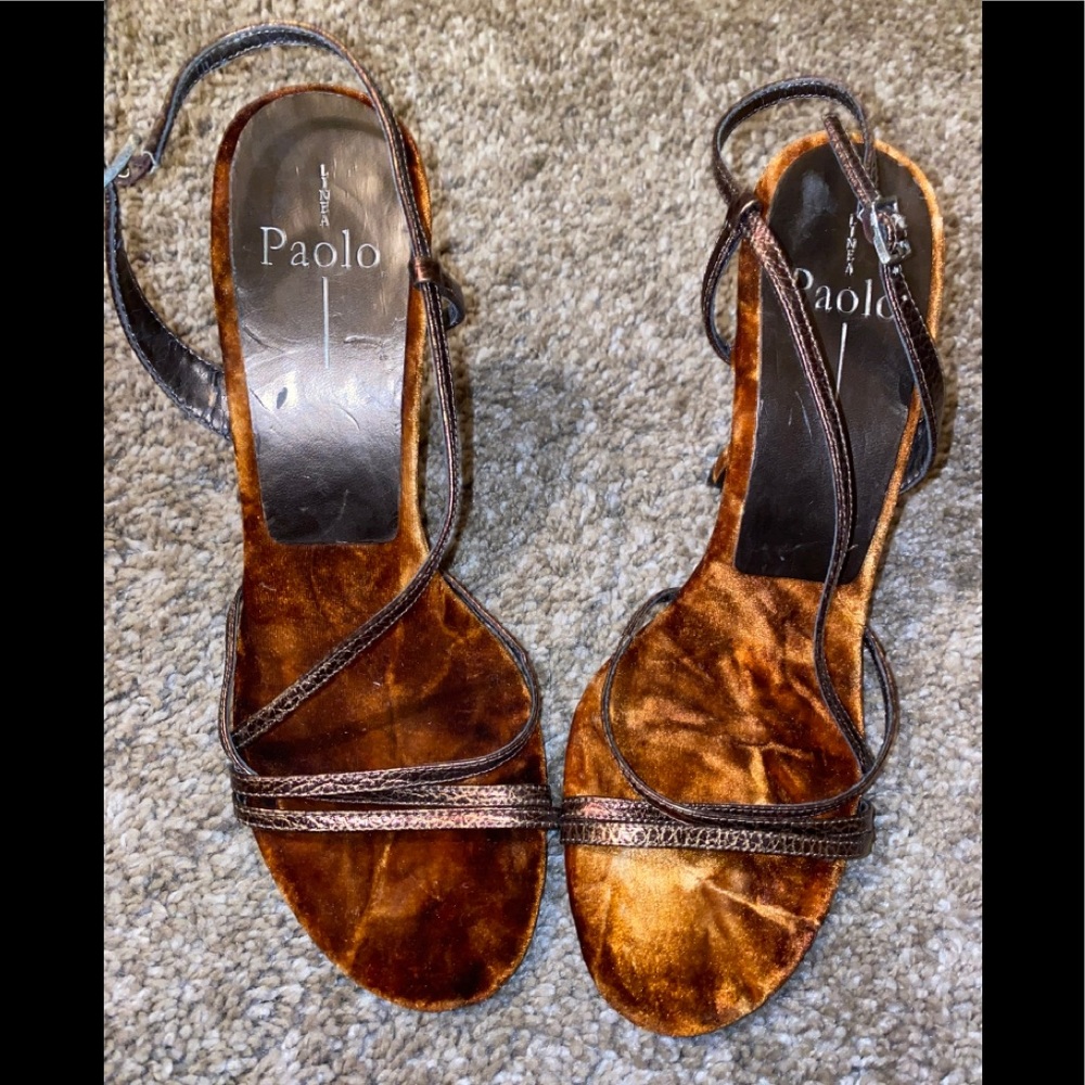 Designer shoes - Picture 2 of 4